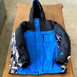 Snowboard/ski Coat